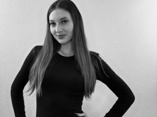 naked cam girl DaynaNicholls