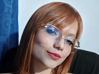 free nude live show DiamondRusso