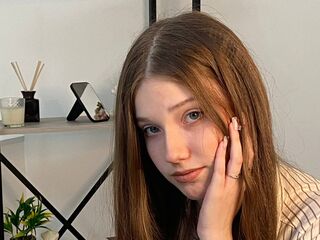 webcam strip tease show DonellaSantore