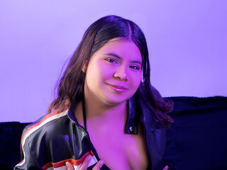 sexy camgirl chat ElaraBlake