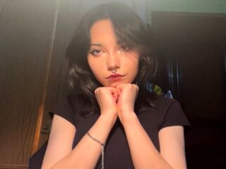 hot cam girl masturbating with vibrator ElbaBuckles