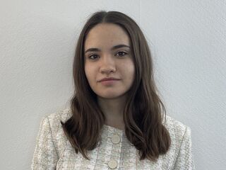 adult liveshow ElishaPelini