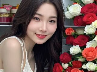 camslut topless EloiseMadeleine