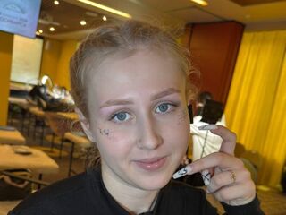 hot cam girl masturbating EmelinaKrider