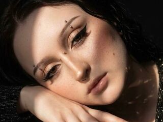 naked girl with webcam masturbating with dildo EmmaBlissa