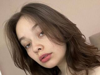 mastubating web cam girl EmmaHigher