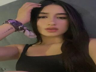 kinky cam EvelynFontain