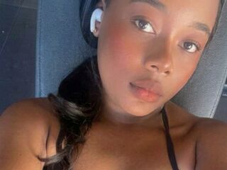 adultcam GrasyBenty