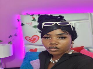 fingering girl chatroom HaddyleyMonroe