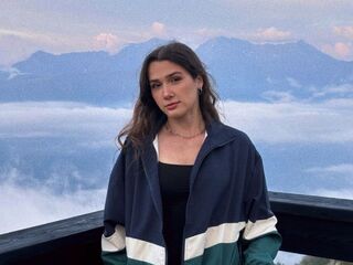 adult live cam HallieHaines