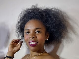 naked webcamgirl HantaVergenie