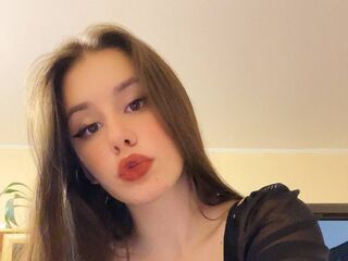 hot cam girl fingering shaved pussy IdaEngleman