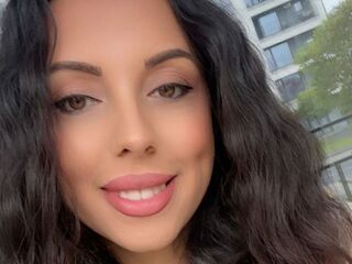 chat room live webcam IzyAura