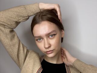 girl naked JonnieHillen