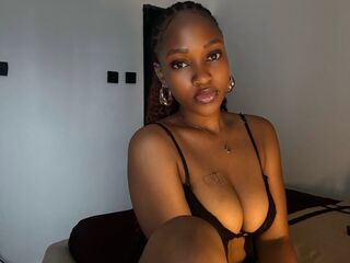 webcamgirl JoyceClara