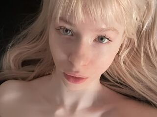 nude webcamgirl photo JuliaGavrilina