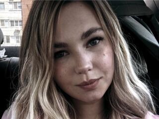 chatroom cam KandyWeiss