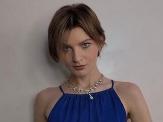 naked webcam girl photo KarinaBiz