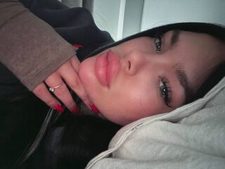 camgirl masturbating KaterinaMonroe