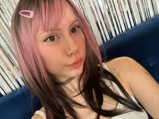 hot naked webcamgirl KayaSnowy