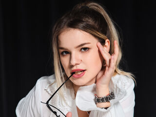 naked webcam girl photo KellyHayden