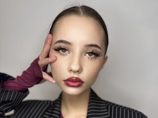 kinky webcam model KileyConstantin