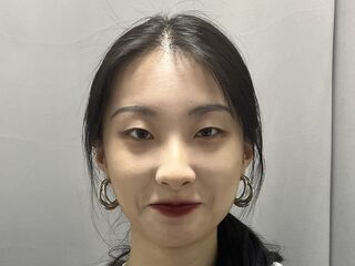 cam girl playing with sextoy KimJons