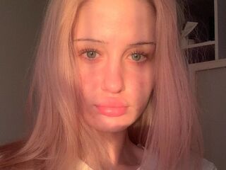 naked cam chatroom KyungMikes