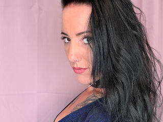 hot cam girl fingering shaved pussy LanaPaulina