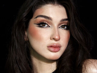 beautiful girl webcam LeilaMyers