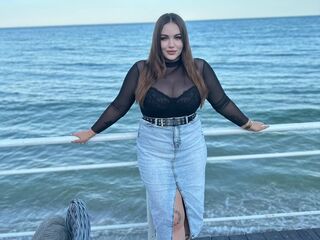 live cam girl LeillaTvin