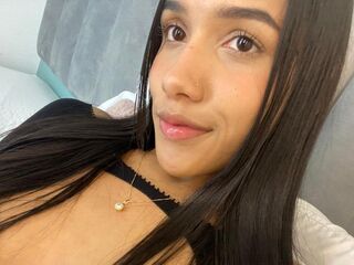 cam strip tease LexiiMonroe