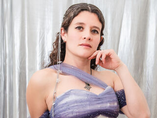 live free chat LiaSannin