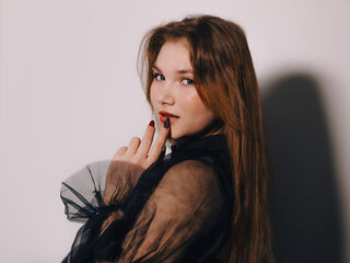 naked girl with live cam masturbating LisaPorter