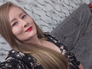 chatrubate cam girl LizzMyers