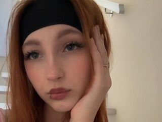 live webcam girl LyndiaStief