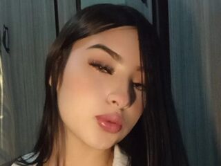 live cam girl pic MadelynFabbro