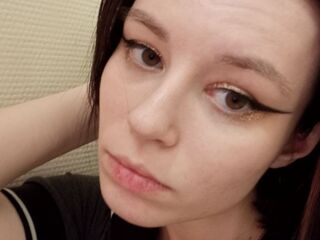 chatroom webcam photo MaeHiatt