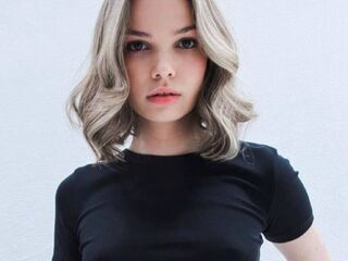 free livecam MarielMessina