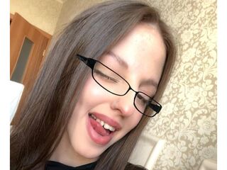 hot girl webcam photo MaryannaLehane
