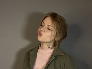 porn webcam picture MaxineHaines