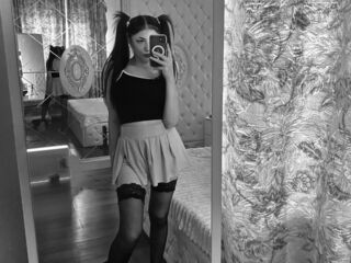camgirl live porn cam MedelinaKox