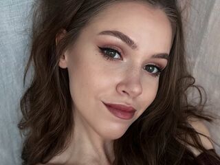 webcamgirl chatroom MeleeEva