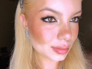 shower web cam MiaGalvao