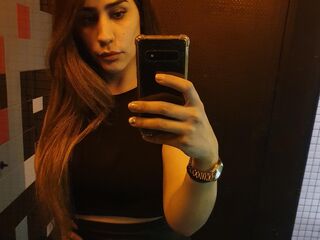 cam slut photo NahiaraBiel