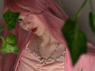 adult cam show NessaShy