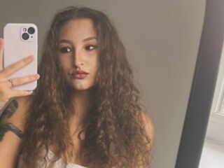 webcam live sex NicholMikrot