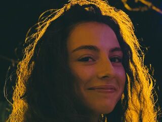 fingering girl cam NidaSheldon