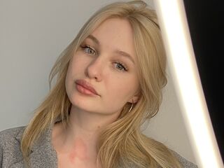 hot chat room OdeliaMilbourn