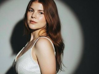 naked cam chatroom OliviaaRothwel